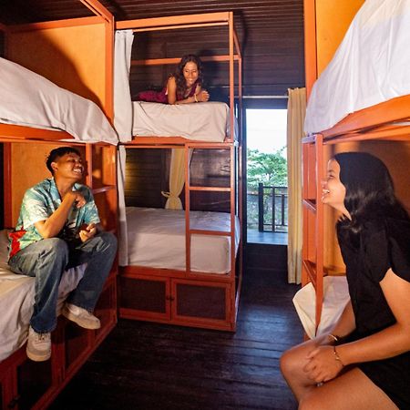 Mad Monkey Nusa Lembongan Zewnętrze zdjęcie