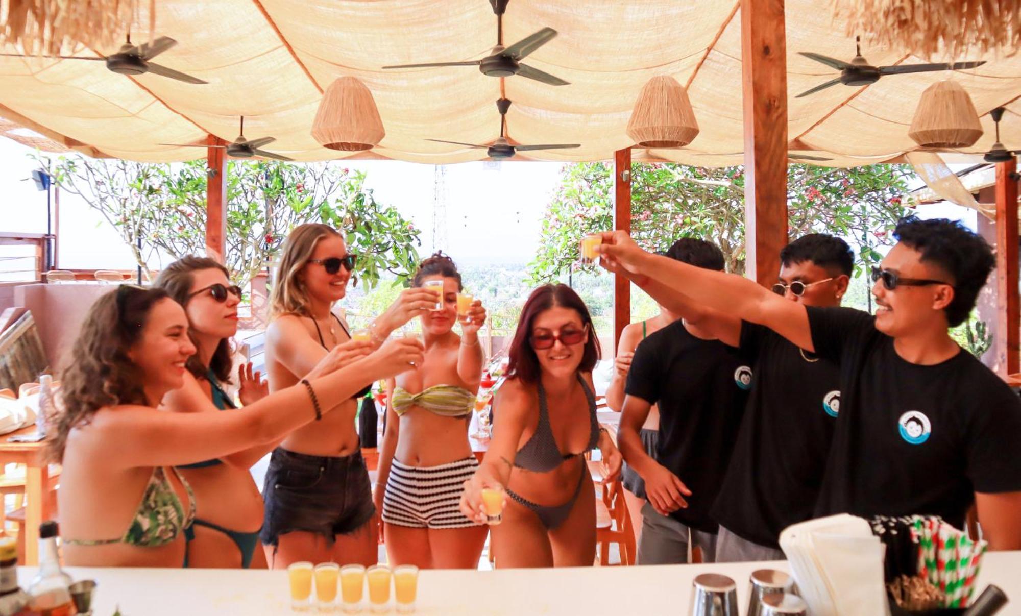 Mad Monkey Nusa Lembongan Zewnętrze zdjęcie